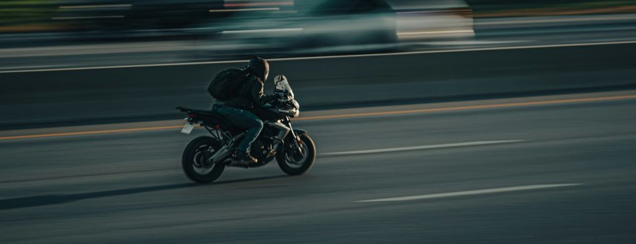 Snowmobile Spotlight: origins, culture and how to ride well