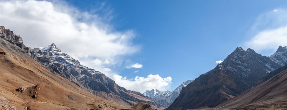 L’Équipée : cinq dures à cuire sur les routes de l’Himalaya