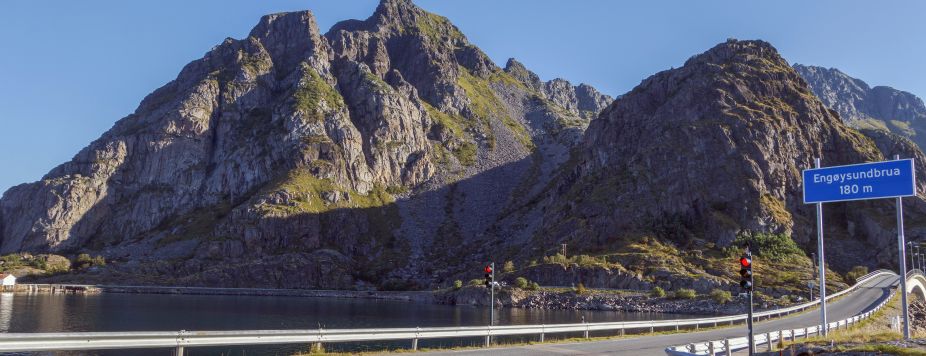 Lapland Snowmobile Adventure: Practical Flight & Travel Advice