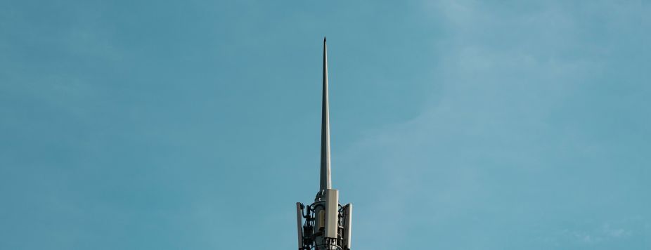 Cosmo Connected: a connected brake light for your helmet