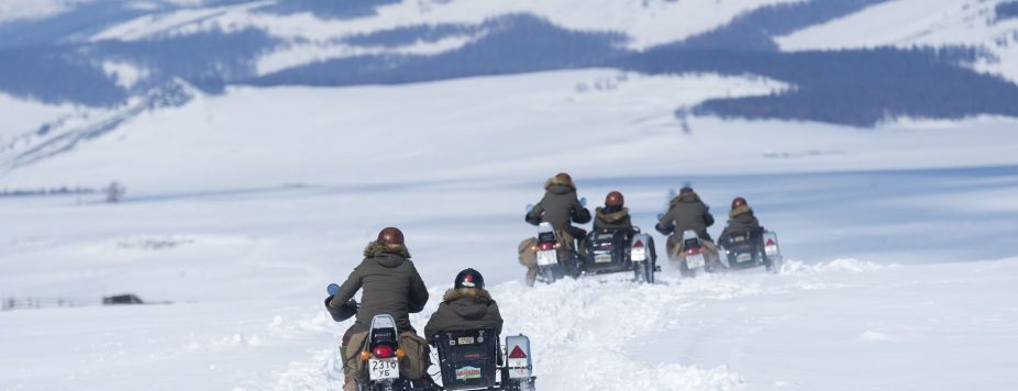 Rouler sur la glace en side-car : l’expédition de l’année