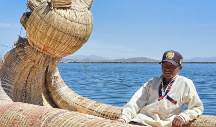 Day 11 - Llachon - Chucuito (Lake Titicaca) (3870 m)