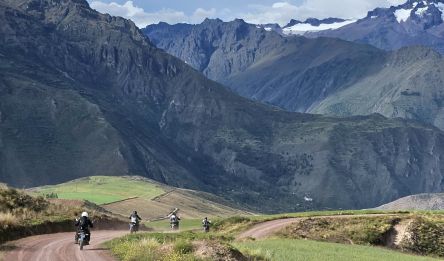 Day 10 - Macusani - Llachon (Capachica Peninsula, Lake Titicaca) (3850m)