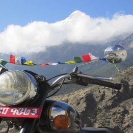 Jour 6 - Pokhara - Dhampus (1000m) - 35 Km - 1h30 de conduite