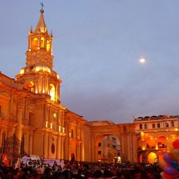 Jour 1 - Arrivée à Arequipa (2300m)