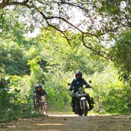 Kalpitiya - Sigiriya – 5 hours of riding