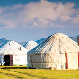 Tash Rabat - Lac Son Kul