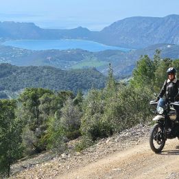 Nauplie - Rafina dont 25 km de piste