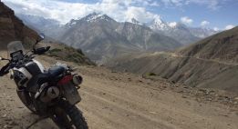 Sur la mythique route du Pamir