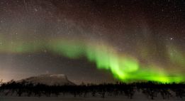 Sous les aurores du nord suédois