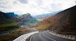 Entre lacs et montagnes d'Asie centrale