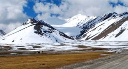 Des steppes kirghizes aux sommets du Pamir