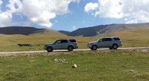 Immersion nomade dans la vallée d’Altyn