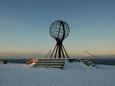 Produit Jusqu’au Cap Nord en motoneige Image