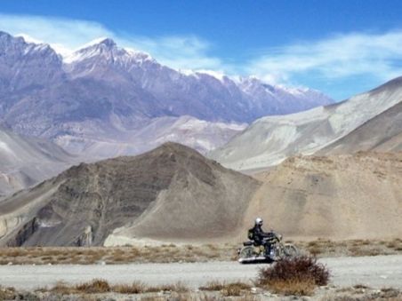 Product Drive to the gates of the Mustang's forbidden kingdom. Image