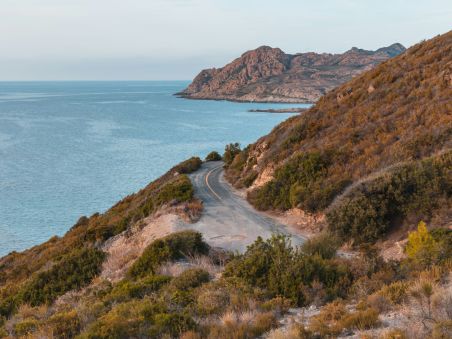 Produit De la Corse à la Sardaigne à moto Image