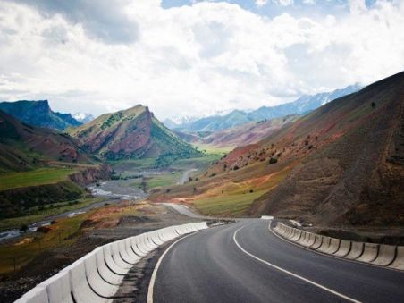Produit Entre lacs et montagnes d'Asie centrale Image