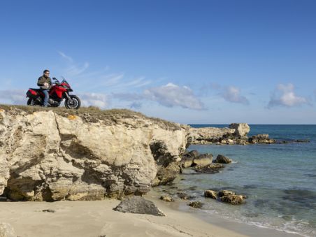Produit Au cœur des Pouilles à moto Image