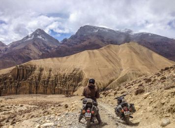 Produit Sur les routes du ciel népalais Image