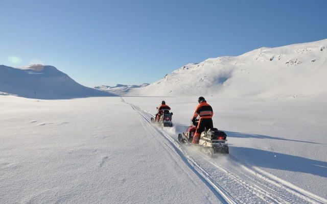 Image Cap sur le Kebnekaise en motoneige