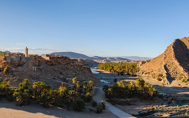 Image Du désert marocain aux sommets de l'Atlas