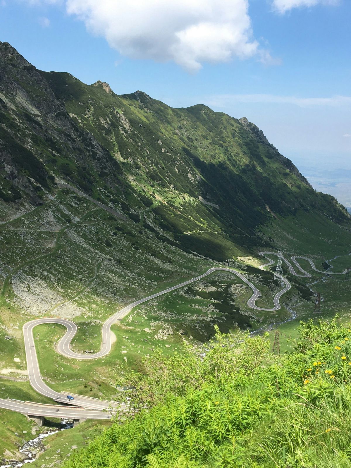 Image Sur les routes mythiques des Carpates