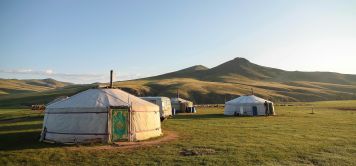 Road trip en Mongolie : moto & 4x4
