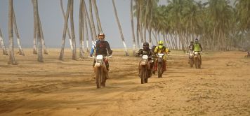 Road trip moto au Ghana