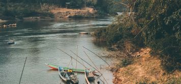 Motorradreise Laos: Kurven, Berge und Abenteuer abseits der Hauptstraßen